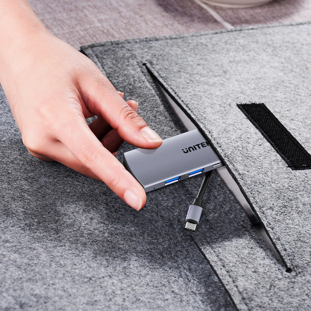 Unitek 4-in-1 HUB Q4 10Gbps USB-C Hub