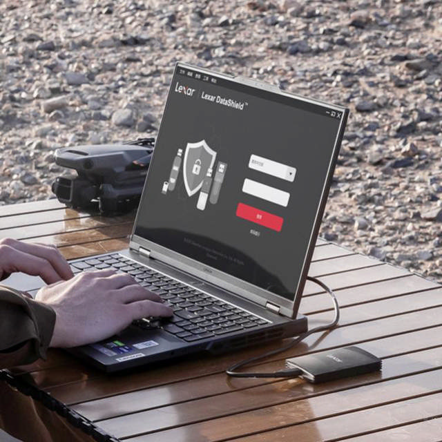 Lexar Armor 700 Portable SSD 2TB USB