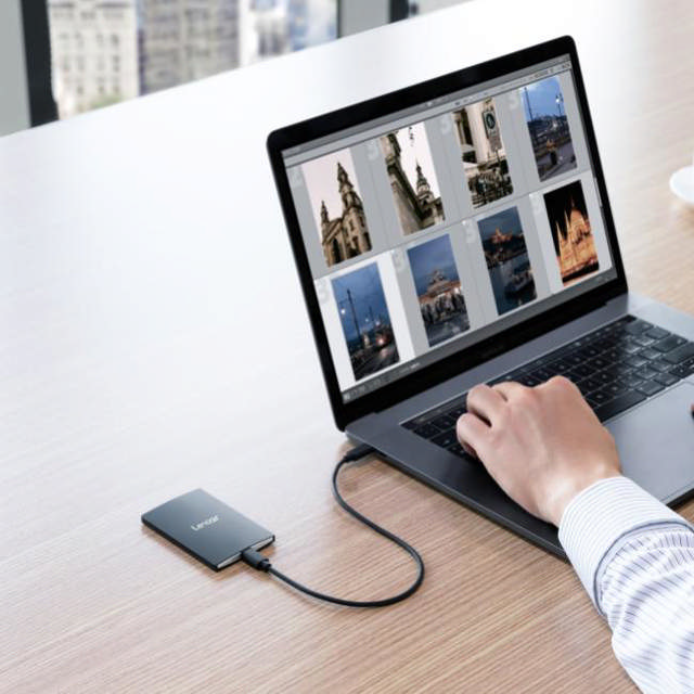 Lexar Portable SSD SL500 - 1TB Magnetic