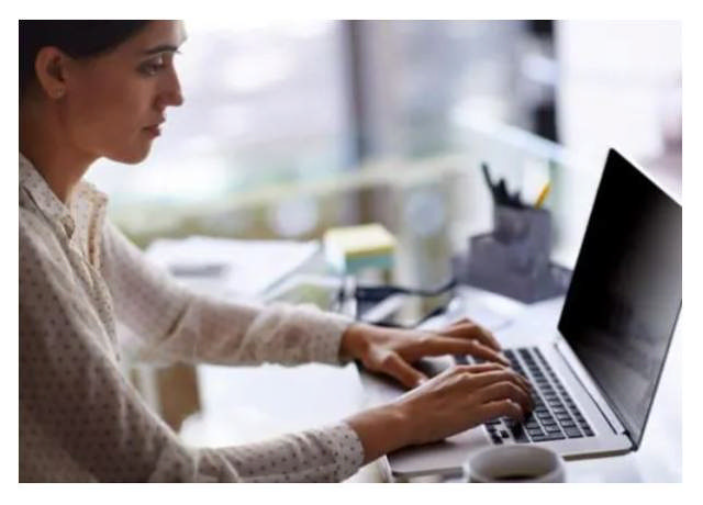 3M HC156W9B High Clarity Privacy Filter