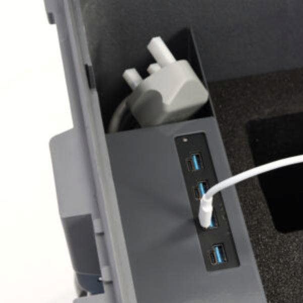 Lapcabby VR Headset USB Charging Case