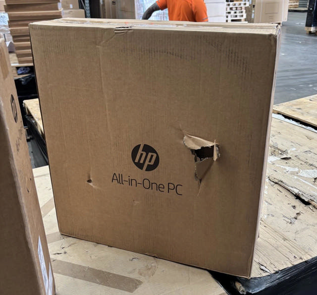 HP DAMAGED HP EliteOne 840 G9 23.8