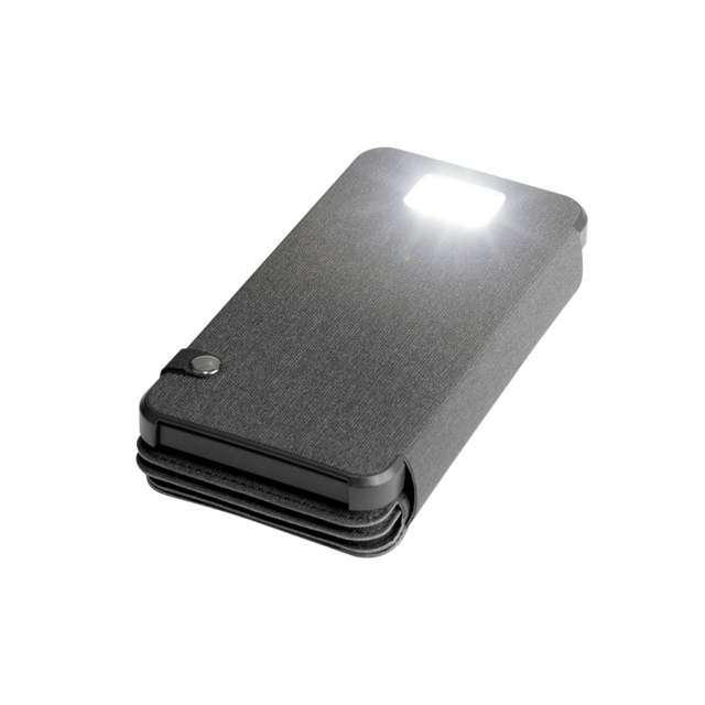 Cygnett ChargeUp Explorer 8000mAh (8K) Power Bank w/Detachable Solar Panels  & LED Torch - Black