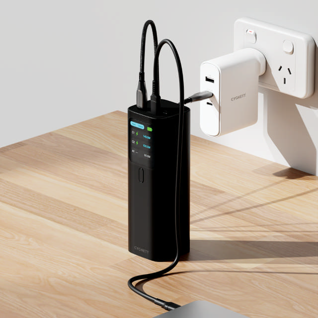 Cygnett Voyager HighPWR PD 3.1 148W 27000 (27K) Laptop Power Bank with Case - Black